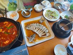 -莲餐厅·湖北菜·潜江小龙虾店(愚园路店)