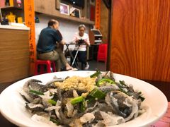 姜葱凉拌鱼皮-禄源公·老莞诚饭店