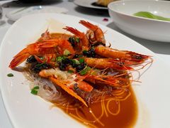 蒜蓉粉丝蒸红虾-醉辉皇上海之巅(上海中心大厦店)