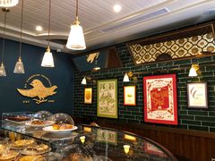 -Pie Bird(新闸路店)