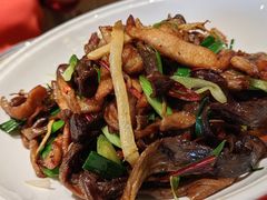 -破三川·新川菜(静安大融城店)