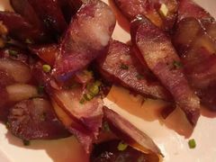 腊肉小炒-刘姐啤酒鱼民族演艺餐厅(西街总店)