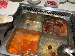 -海底捞火锅鲜切牛肉主题店(长寿路店)