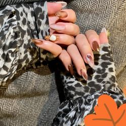 -ZX·美睫设计师汇聚店