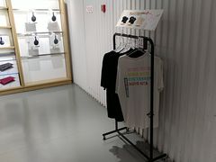 -Sony Store 索尼(上海淮海中路店)