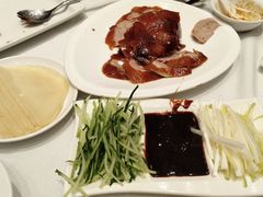 新雅片皮鸭-新雅粤菜馆(南京东路店)