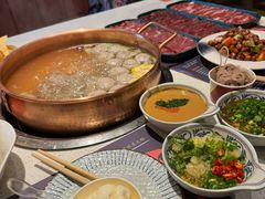 -牛村来人潮汕牛肉火锅(西单店)