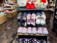 -酷乐潮玩(颛桥万达店)