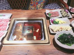 -东巴人鱼豆花火锅(幸福街店)