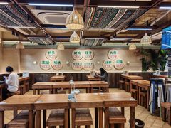 -云阿蛮云南生烫牛肉米线(奉贤路店)