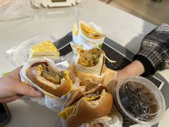 -麦当劳(中山大道中店)