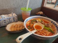 -鑫花溪牛肉米粉(东环大润发店)