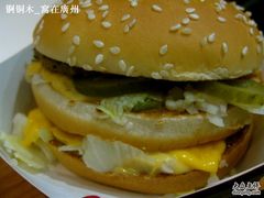 -麦当劳(北亭广场分店)