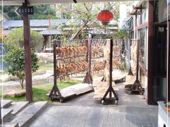 -湘力力小院·鱼汤泡饭(枫林路店)