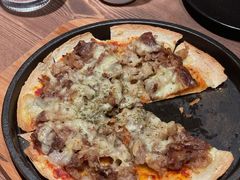 牛肉薄脆Pizza-INSA Korean Bistro饮鲨韩食酒馆