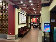 -梅龙镇酒家(南京西路总店)