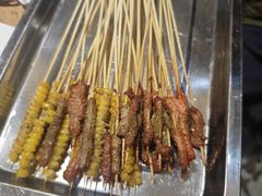 -茸梅路右拐龙虾-农家菜(松江店)