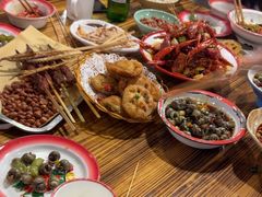 -冶建镜子·老南昌大排档·江西虾王(总店)