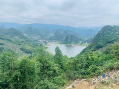 -漓江冠岩景区