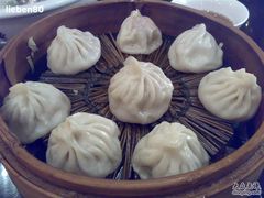 蟹粉小笼-鸿瑞興面馆(梅岭店)