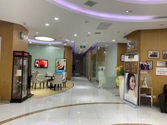 -雅悦齿科(顾村公园店)