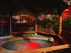 -剑河仰阿莎温泉小镇