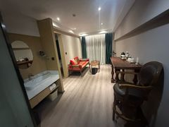 -北京南锣鼓巷亚朵酒店