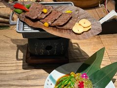 -本源食集 日式烧肉·炉端烧(东海缤纷店)