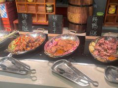 -海口绿发希尔顿酒店-田园汇自助餐·三文鱼·海鲜