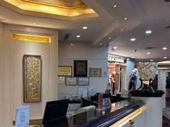 -广东大厦酒店(广州北京路步行街纪念堂地铁站店)