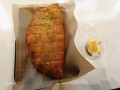 -达美乐比萨(红山店)