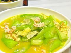鸡蛋虾仁烩丝瓜-三猫黑鱼花(南大店)