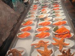 -雍容荟活龙虾自助餐(IFS黑金店)