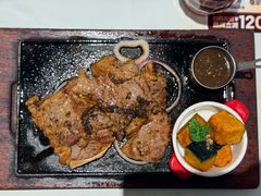 炙烤黑椒带骨西冷-豪客来牛排(中华城店)