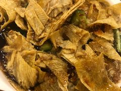 炝豆皮-三鞭一花·独一处·元英砂锅(海光寺店)