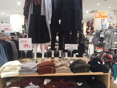 -优衣库(南京建邺万达广场店)