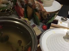 -雍和会海鲜姿造自助(湖东路店)