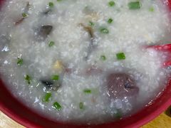 皮蛋牛肉粥-河记肠粉店