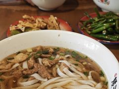 -矮子粉店1985·长沙米粉(湘春路店)