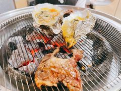 -围炉肉舍•炭烤活鳗•丹东海鲜烤肉(步行街店)
