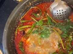 -灶知轩湘西石锅鱼(万佳广场店)