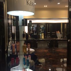 -八佰伴8008星级形象店