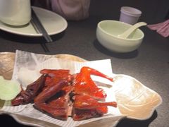 -蝴蝶里·粤菜·点心(滨江龙湖店)
