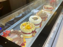 -花花卷卷·鲜食蛋糕(静安久光百货店)