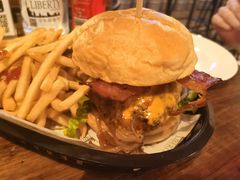 孟菲斯汉堡-Liberty Brewing Co·曼哈顿餐吧