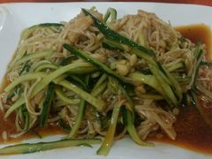 金针菇拌黄瓜-芳芳餐厅(白沙路店)