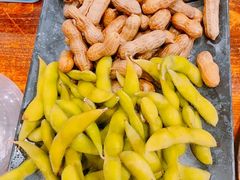 -老东镇啤酒屋海鲜加工·蒸汽海鲜·海鲜烧烤(台东店)