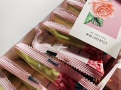 -LOVEGIFT爱礼(八佰伴店)