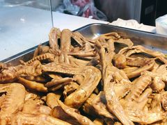 藤椒鸭翅鸭脚-王浩儿纪六孃甜皮鸭(东大街店)
