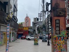 -黄桷坪涂鸦艺术街